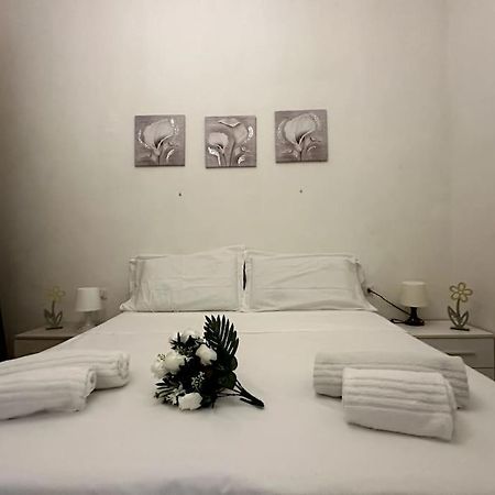 Comfortable House In Centro Storico Florencia Exterior foto
